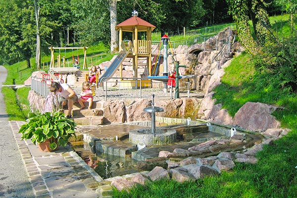 Erlebnis-Wasser-Spielplatz